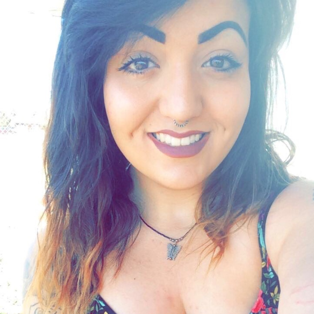 Meet your Posher, Nicole